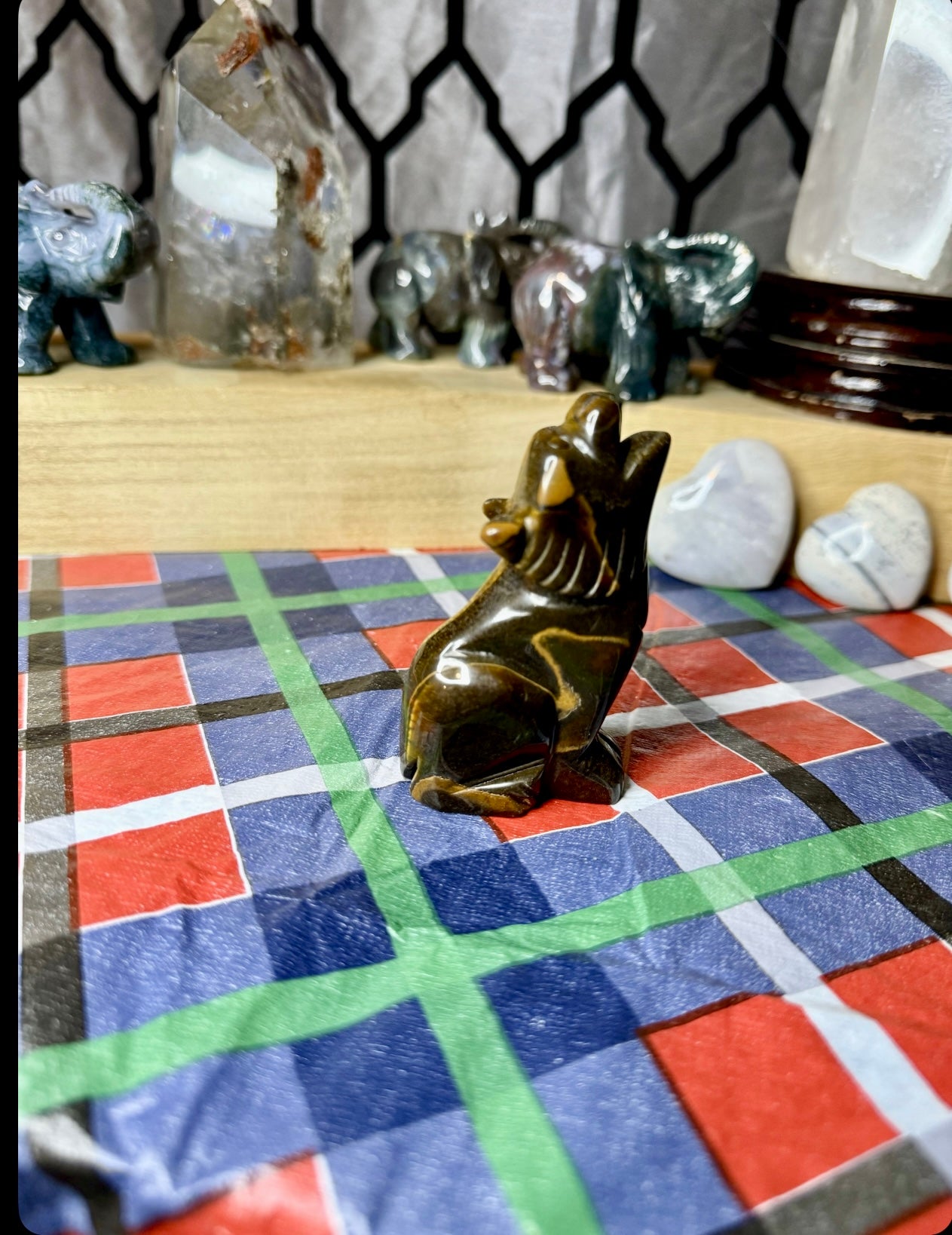 Yellow Tiger Eye Wolf