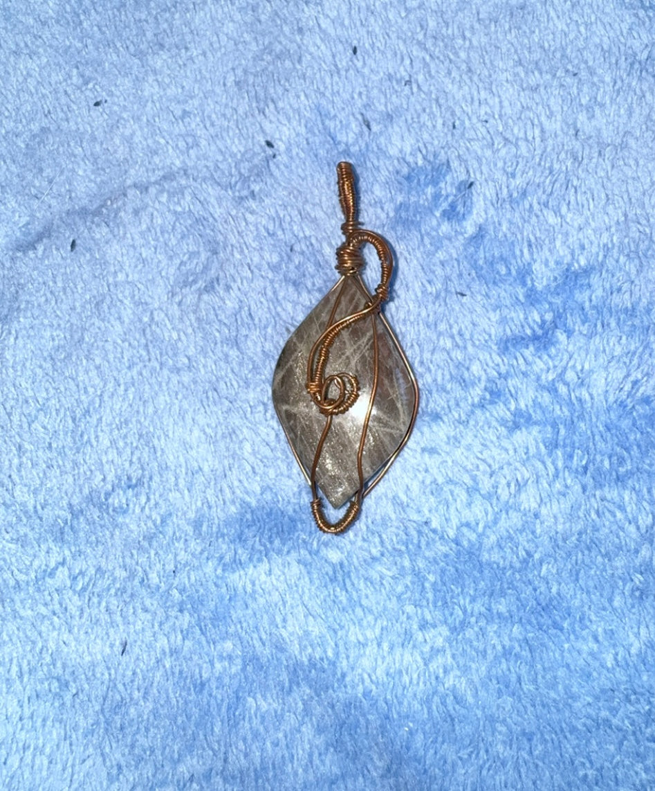 Wire Labadorite