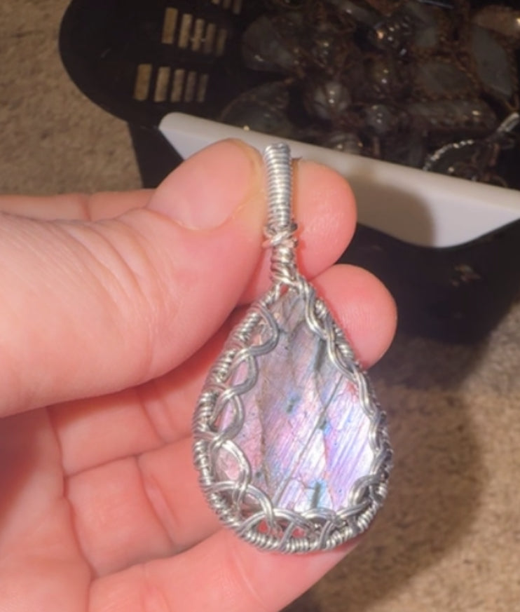 Labradorite Purple Flash Pendant