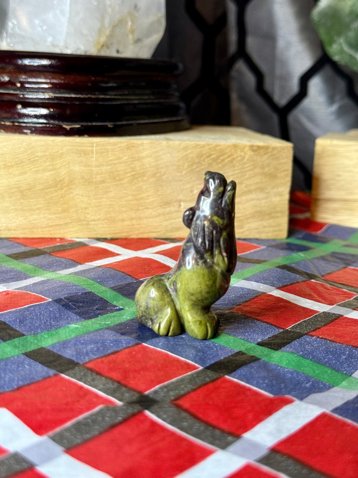 Small Howling Wolf