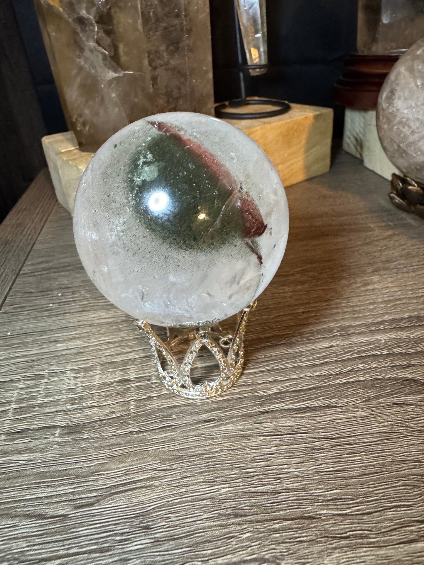 Garden Quarts Sphere
