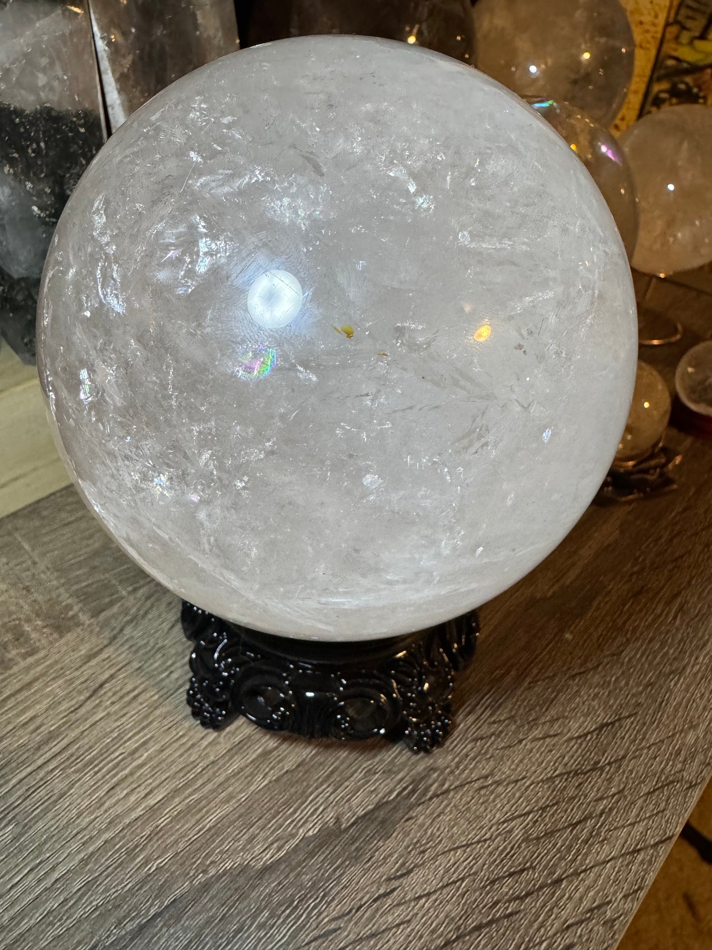 Garden Quarts Sphere