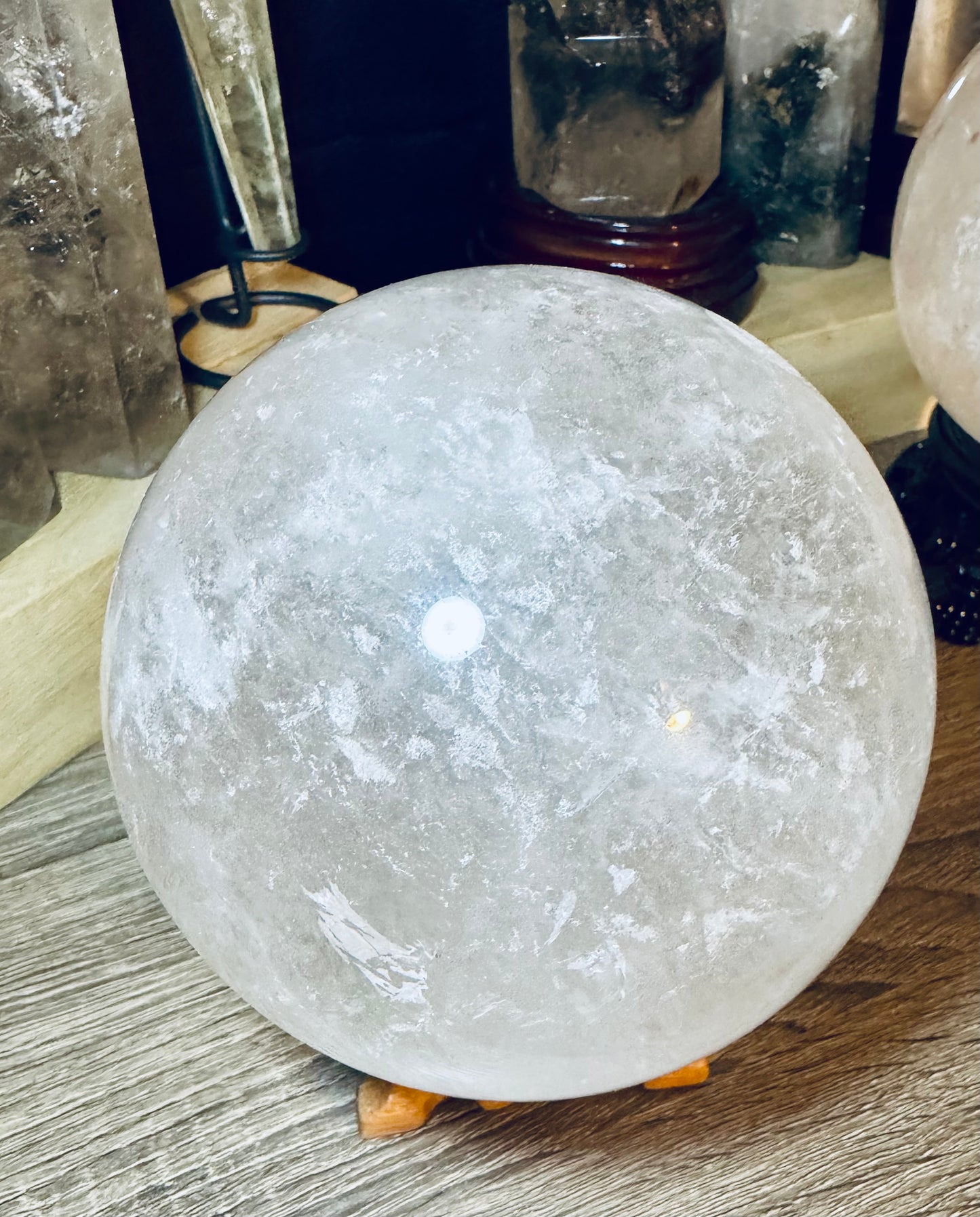 Garden Quarts Sphere
