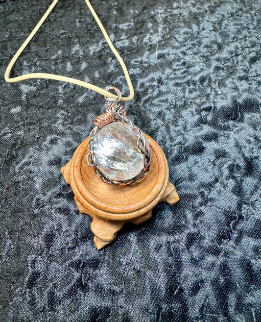 Wire Pendant Clear quarts Rainbow