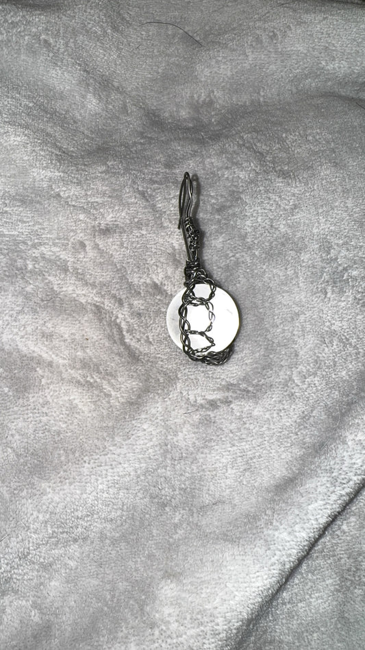 Wire Fidget Spinner Pendant