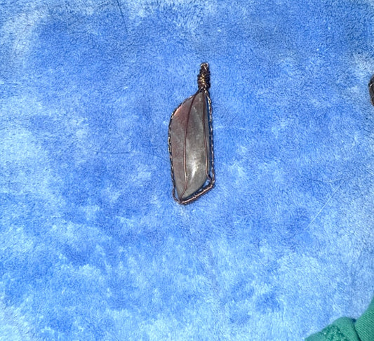 Wire Labradorite Pendant