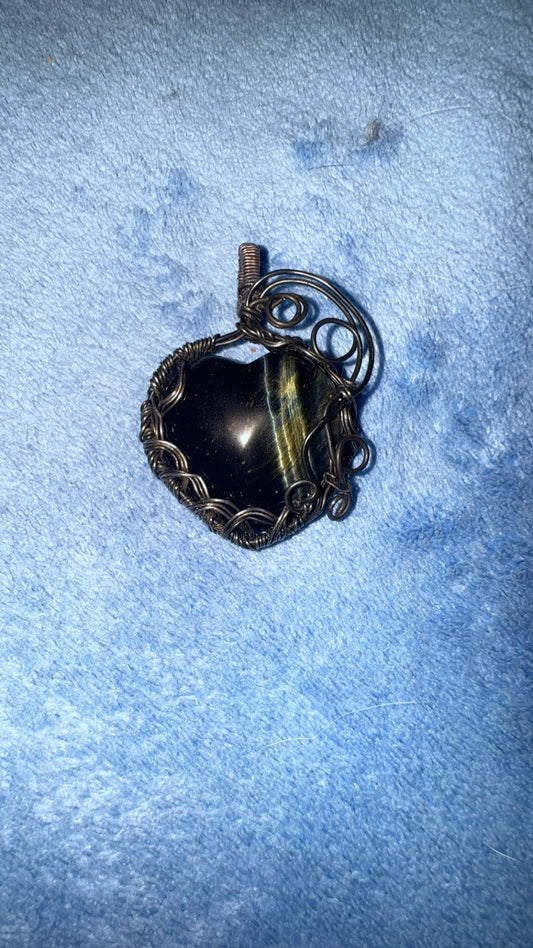 Blue Tiger Eye Black Wire Pendant