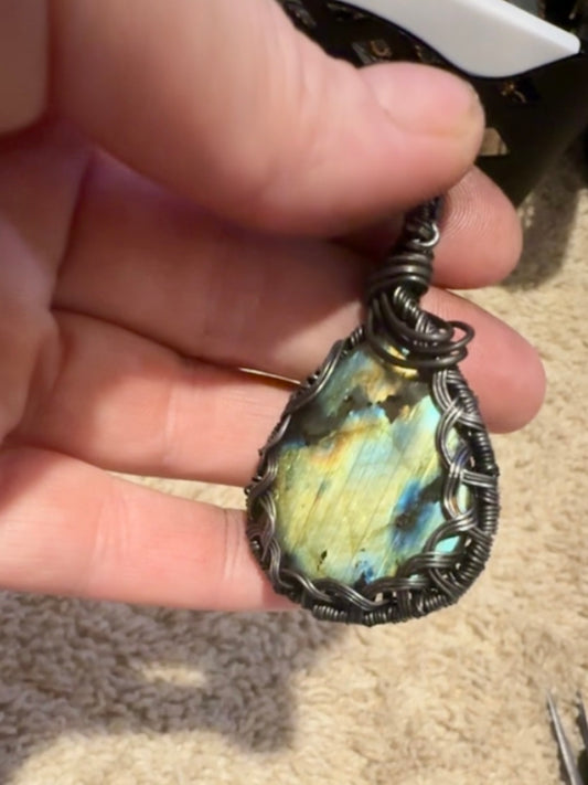 Labradorite Yellow Flash Pendant
